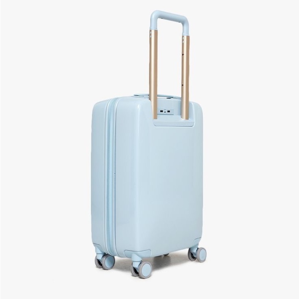 Raden carry on with usb charging